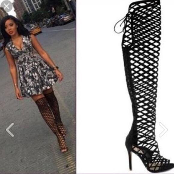 Vince Camuto Keliana Black Suede Over-the-Knee Caged Gladiator Stiletto Sz 9 - Picture 3 of 3